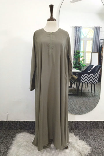 Sophia Plain-Olive