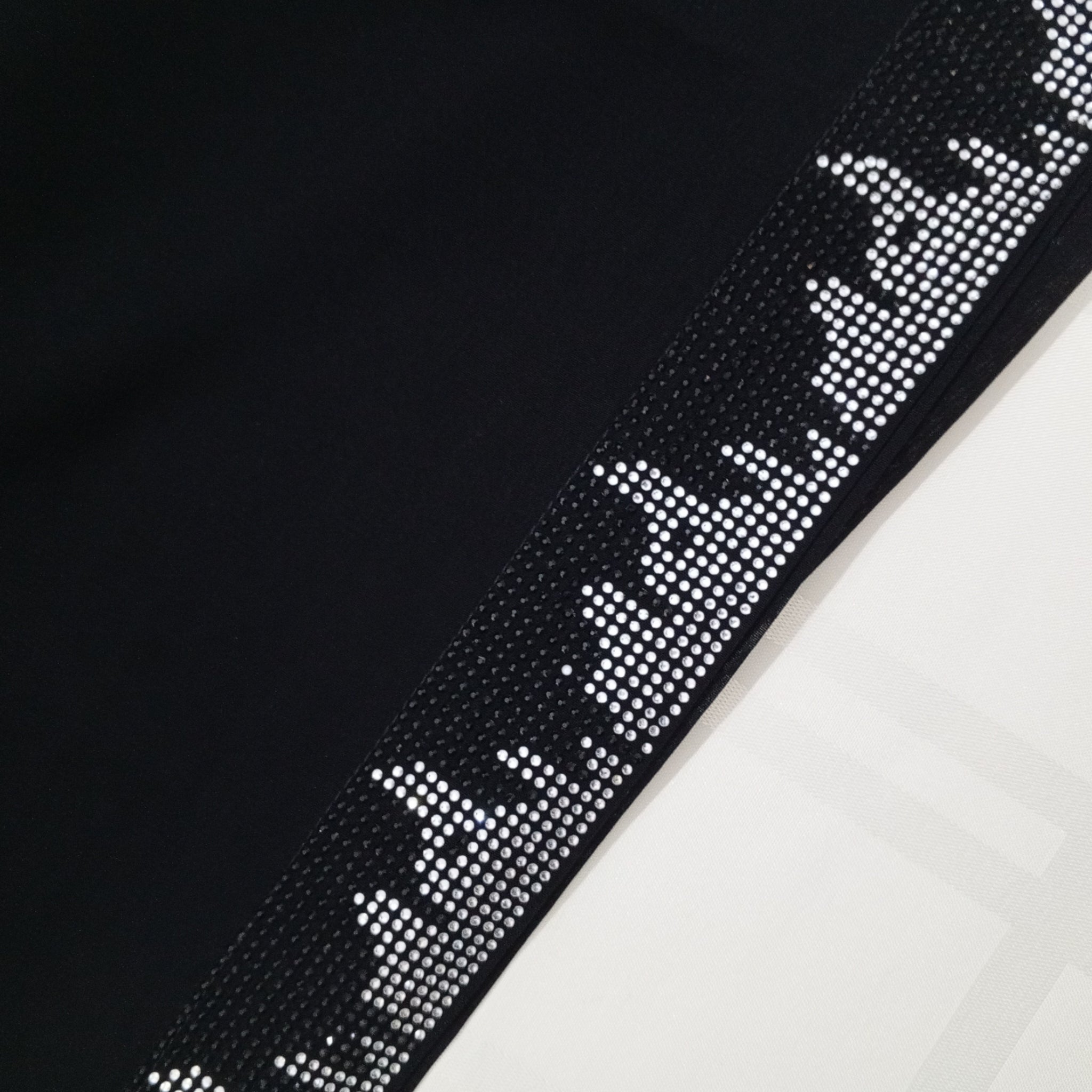 Formal Chadder - Black