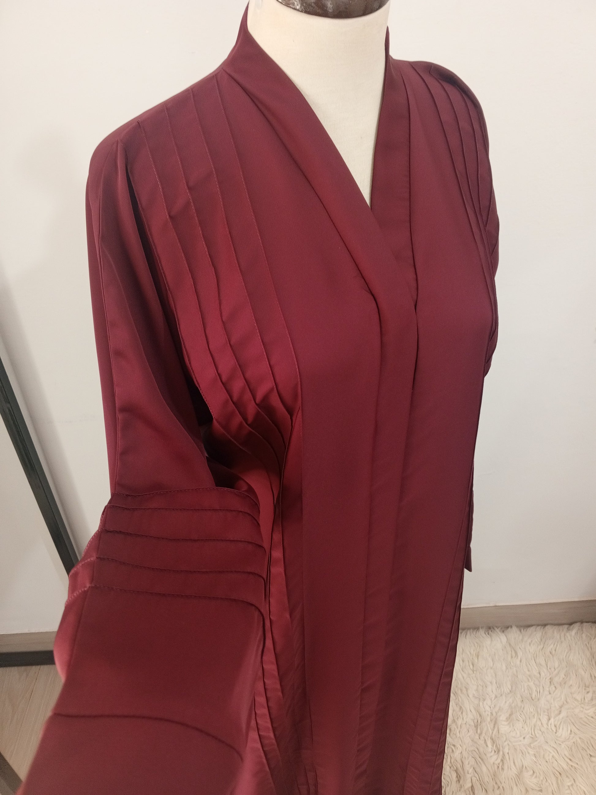 Maroon Nida Abaya for Women with Pleats – Premium Nidha Fabric, Lightweight and Elegant Design